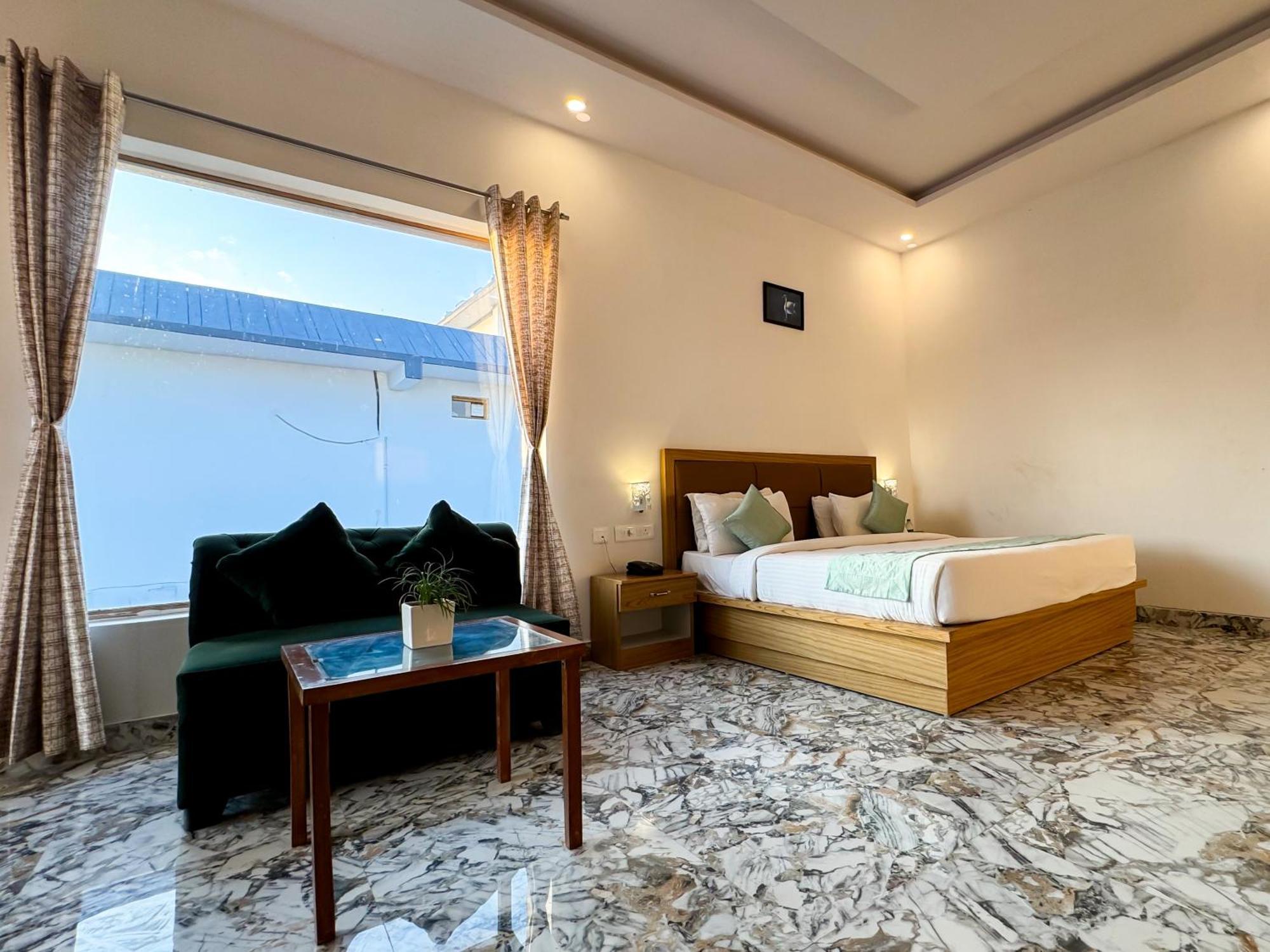 The White Oak Corbett Spa & Resort 람나가르 외부 사진